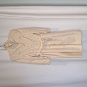 Vintage cream JC Penney raincoat/trench coat